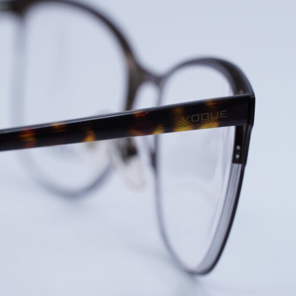🕶️ New Vogue VO3963 934S Eyeglasses - Brown Frame 53mm - Picture 6 of 10